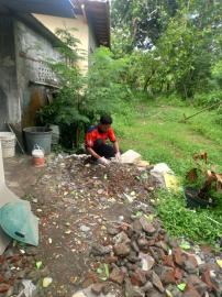 Gelar Jumat Bersih untuk Tingkatkan Kenyamanan Lingkungan Kantor